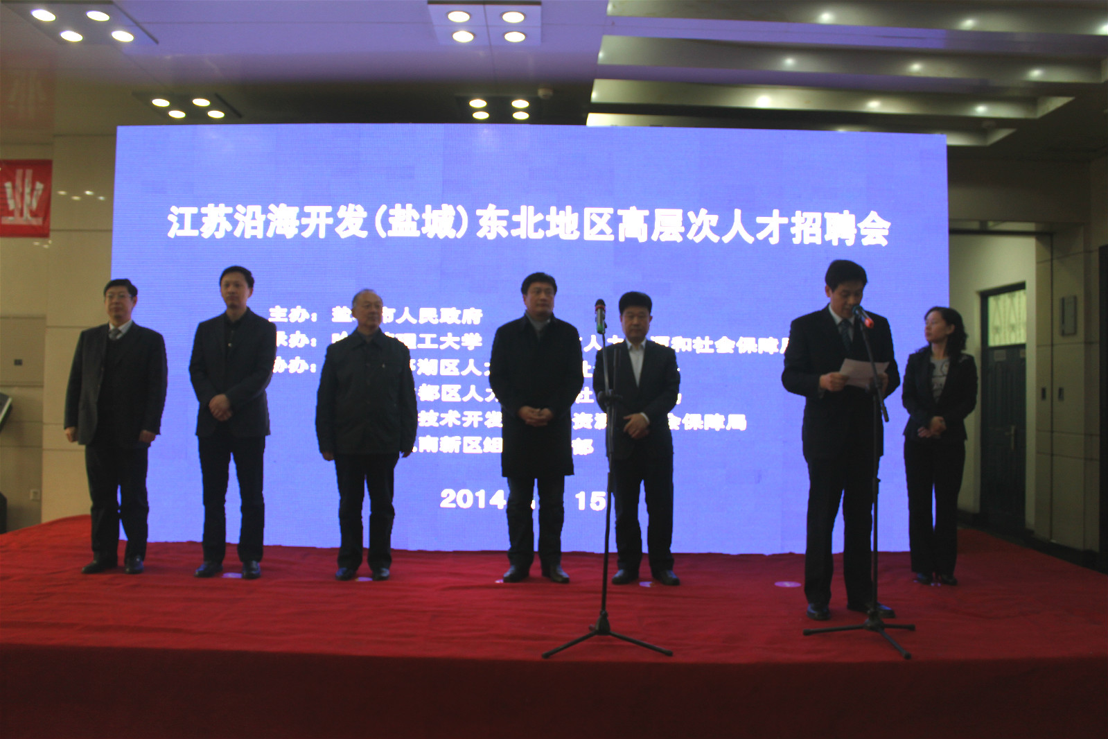 �������Ÿ�������У�����˲�